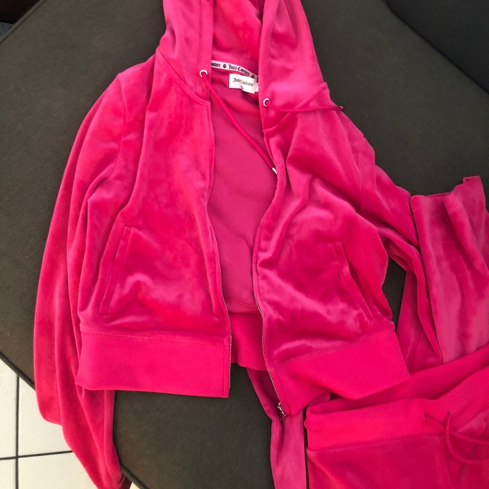 Hot pink juicy sweat suit